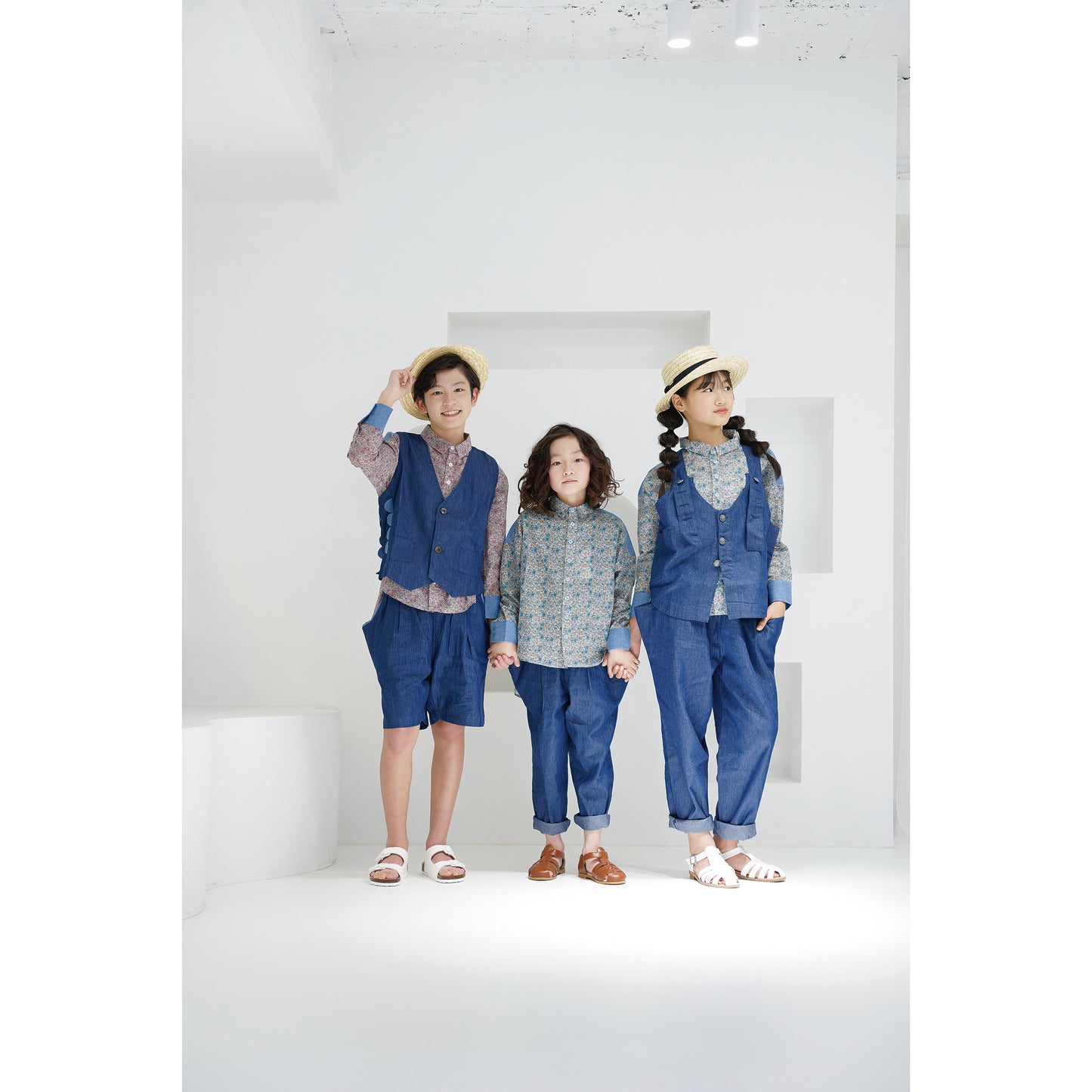 ヴィンテージ風花柄シャツ